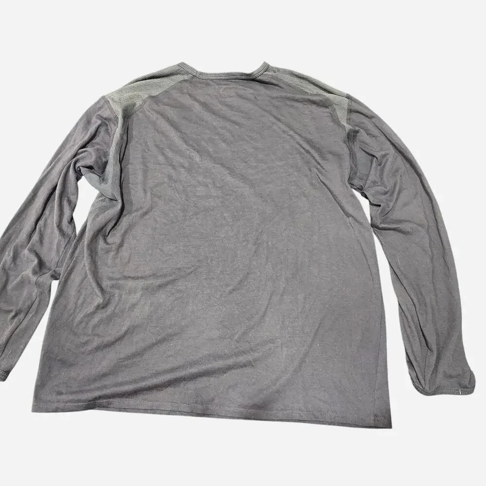 The North Face Men's grey black Shirts